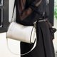 thumbnail image 2 of Bolso tipo cartera con cremallera para mujer bolso cruzado de cuero PU bolso de compras con forma cilíndrica, 2 of 9