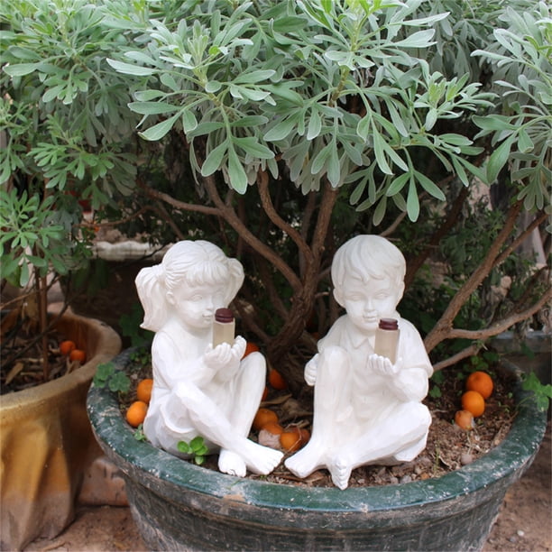 Decoración hogareña Gwong Garden Statue Whimsical Clima resina Resina Solar Fireflies Garden Boys Girls Estatua para Patio Gwong 21078105