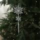 thumbnail image 1 of Adornos navideños de copos de nieve | Adornos colgantes de plástico blanco | Decoración para ventanas y fiestas | Colgantes de copos de nieve ligeros y duraderos | Decoración navideña para fiestas y, 1 of 6