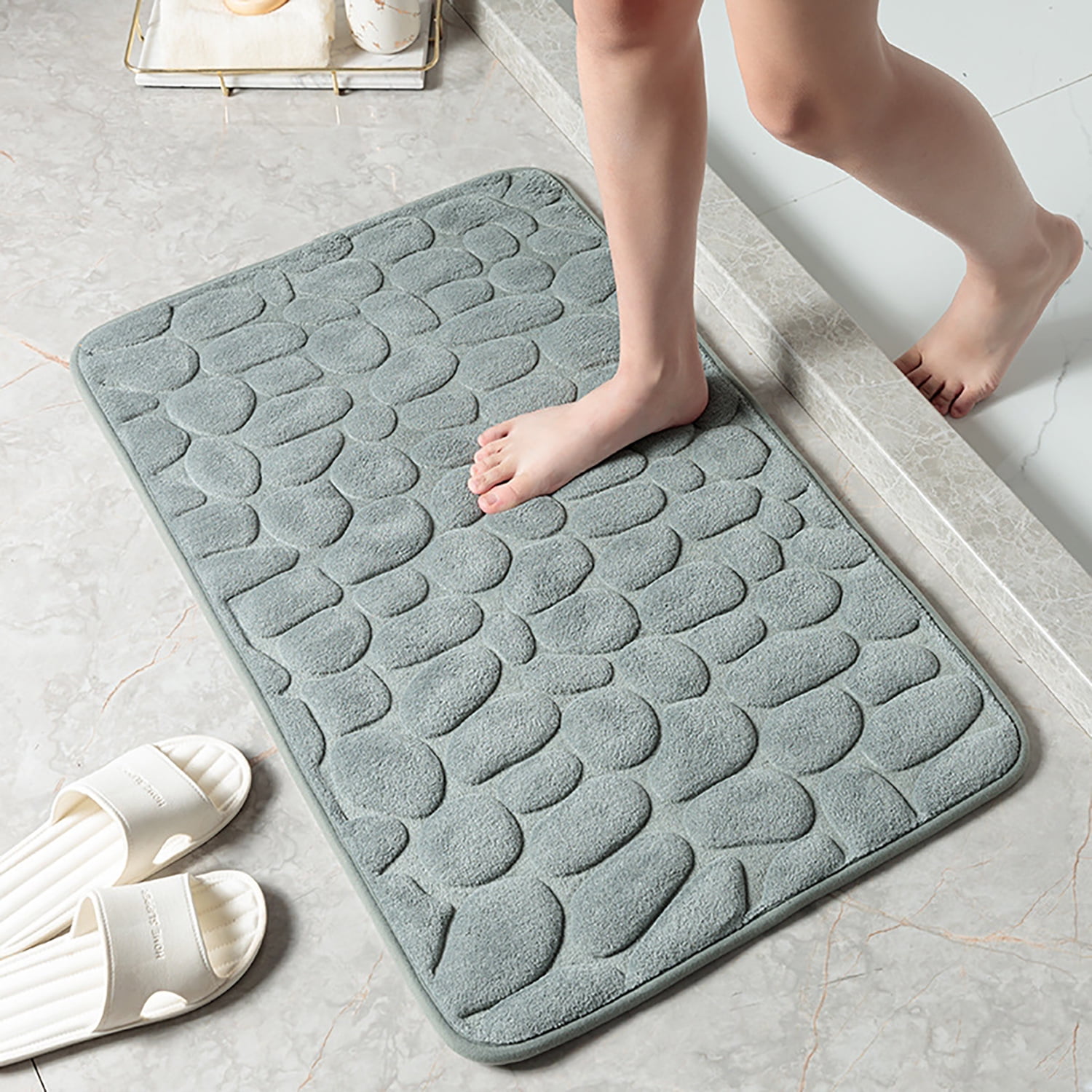 Anti Slips Bath Mat, Soft Absorbent Bathroom Rug, 16"x24", Gray