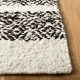 thumbnail image 3 of SAFAVIEH Natura SHASTA Geometric Striped Runner Rug, Black/Ivory, 2'3" x 8', 3 of 8
