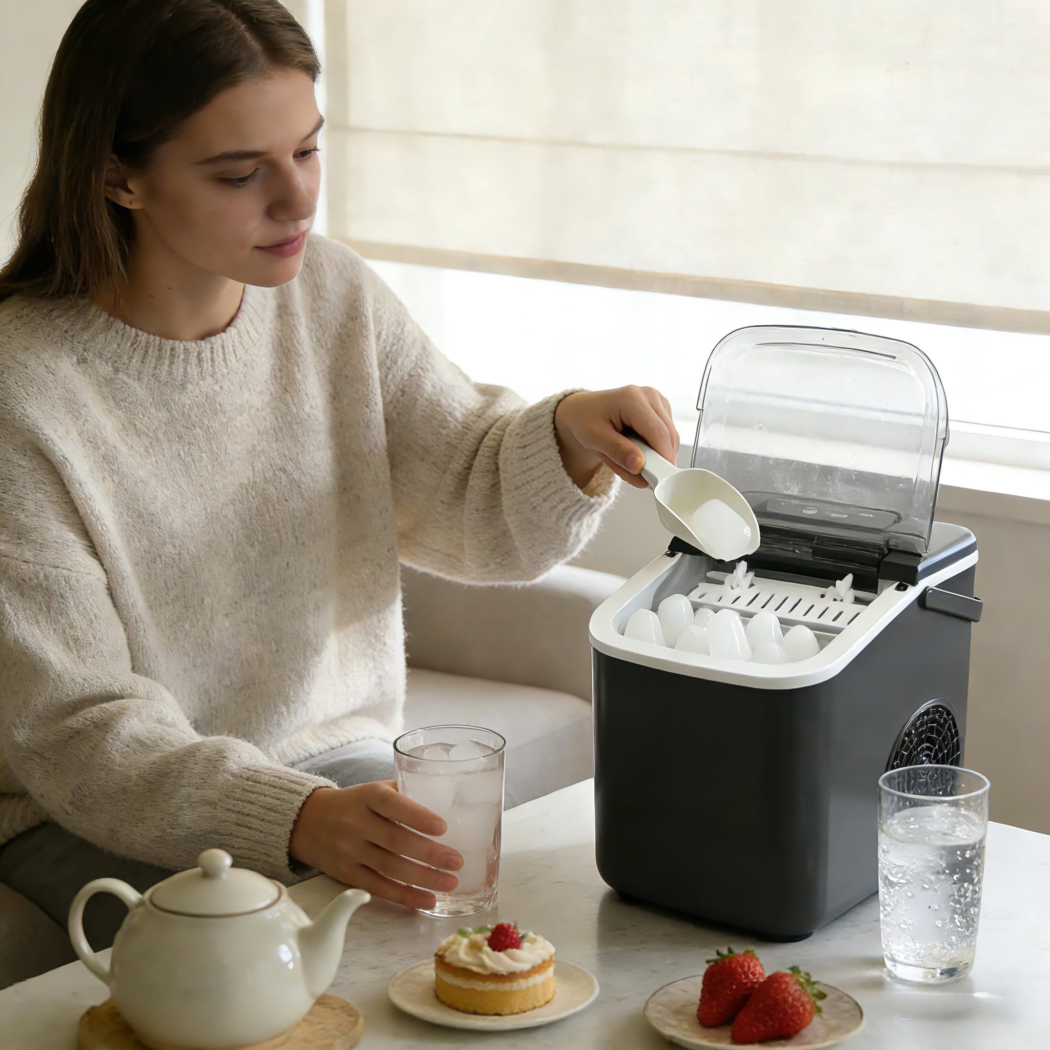 Countertop Ice Maker with Handle, Small Portable Self-Cleaning Ice Machine with Basket and Scoop， 26lbs/24H, 9 Ice Cubes in 6 Mins, for Home, Kitchen, Parties, Camping