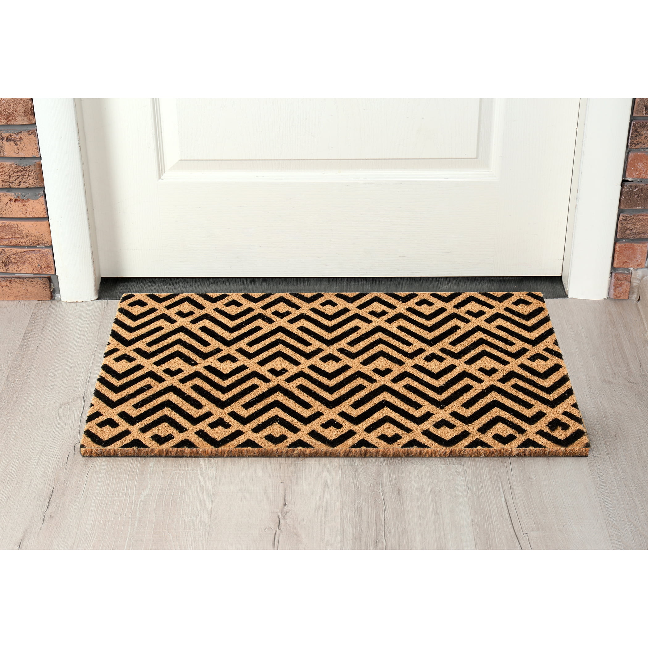 Mainstays Black Geometric Triangle Pattern Coir Outdoor Doormat, 18"x30"