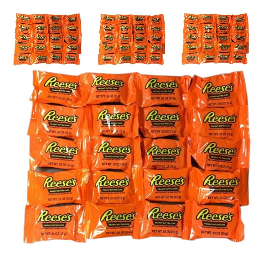 CandyKrave Reese's Deliciously Irresistible Milk Chocolate Peanut Butter REESE'S Cups - Snack Size Candy, (2 pound)