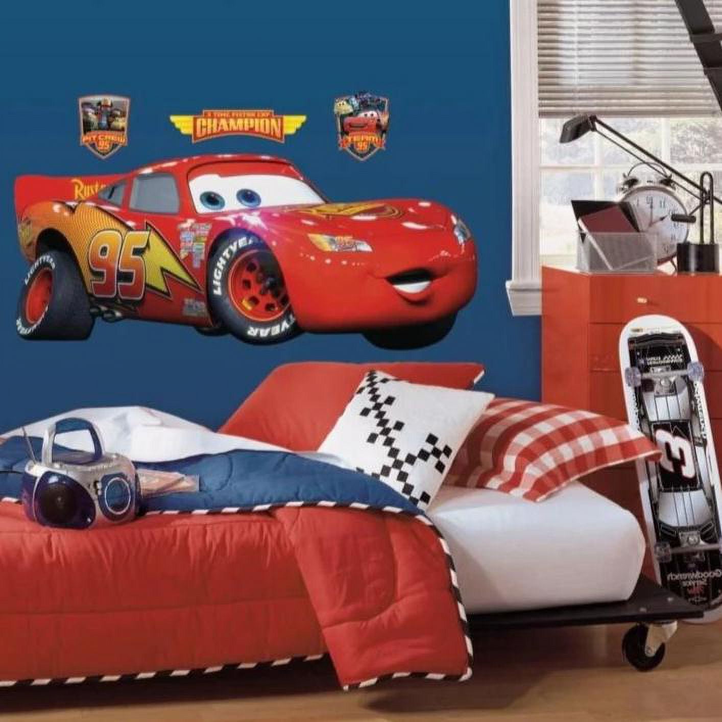 RoomMates Cars Lightning McQueen Peel & Stick Giant Wall Decal