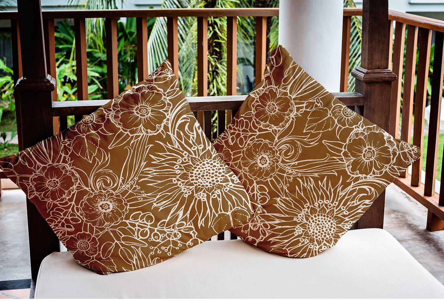 16"x16" Simply Daisy Zentangle Poly Indoor/Outdoor Pillow, Brown Qty 1