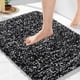 thumbnail image 1 of Alfombra de baño Yimobra, antideslizante, lavable, 60 x 43 cm, color blanco y negro, 1 of 9