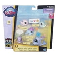 thumbnail image 1 of Familia de Delfín Littlest Pet Shop, 1 of 2