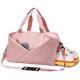 thumbnail image 1 of Duffel Bag Bolsas de gimnasia grandes para mujeres con compartimento para zapatos de 35 l Bolsas de viaje para hombres (rosa). Afortunado Sencillez, 1 of 5