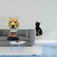 thumbnail image 2 of Escultura de cabeza de tigre de resina, estatua de mesa, figura de cabeza de animal, decoración de escritorio, estatua de gato, lindo adorno de estant, 2 of 8