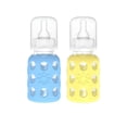 thumbnail image 1 of Biberón de Vidrio Lifefactory Amarillo Azul Cielo con Funda de Silicona 4 Onzas Juego de 2 Unidades, 1 of 7