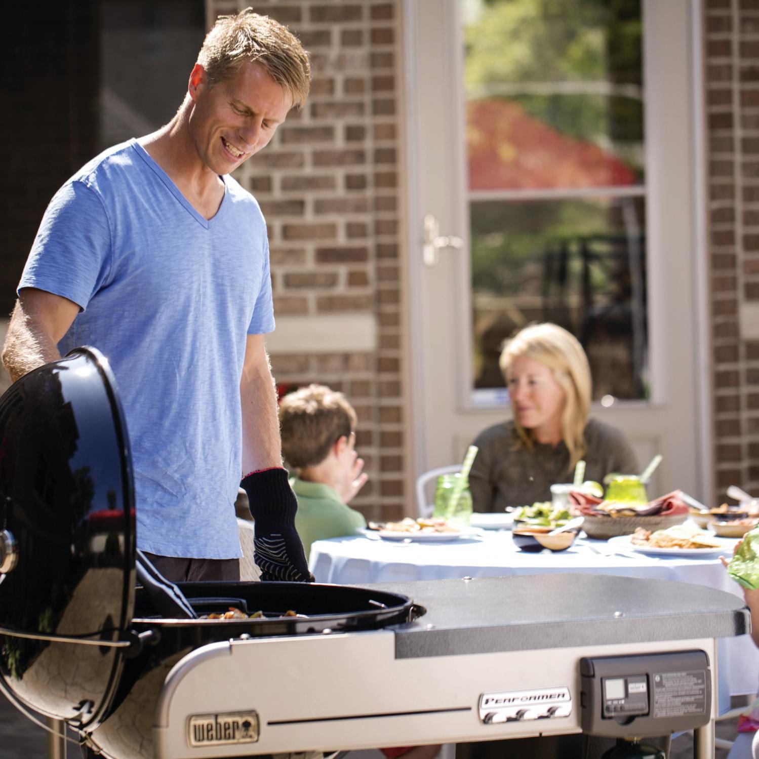 Weber Performer Deluxe 22-Inch Freestanding Charcoal Grill With Touch-N-Go Ignition - Black - 15501001 - image 3 of 7
