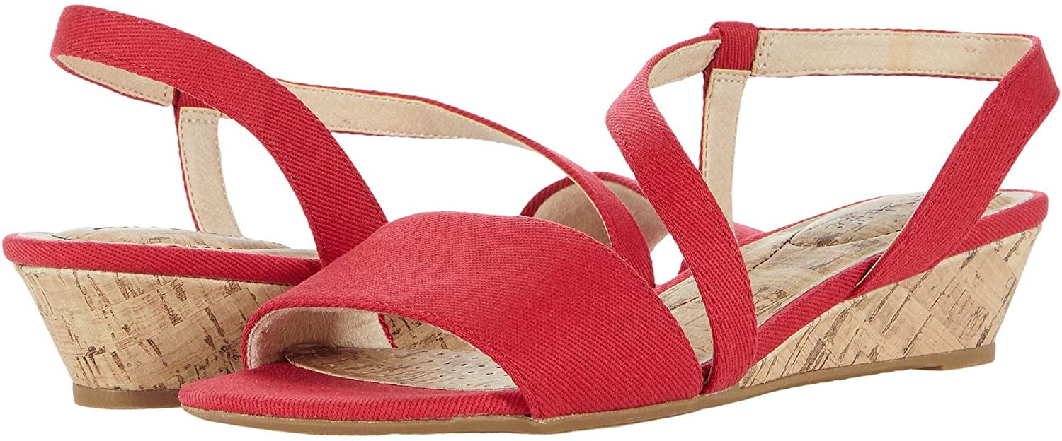 LifeStride Womens Yasmine Wedge Sandal 8 Red