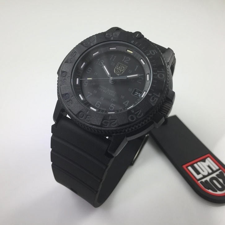 luminox men's 3001