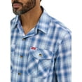 thumbnail image 4 of Wrangler® Men's Relaxed Stretch Poplin Shirt, 4 of 4
