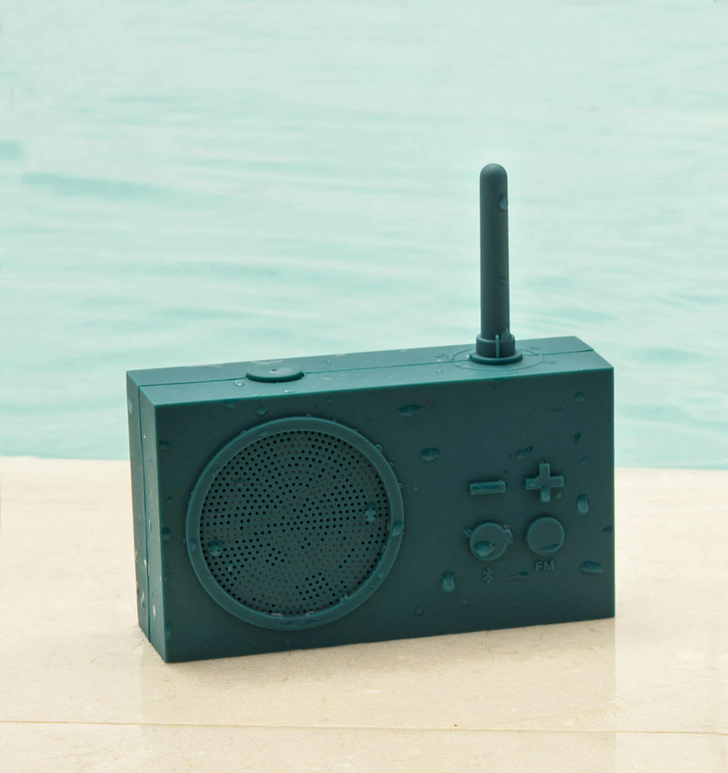 NEW Vanco Vintage Transistor Radio in ear Earphones 