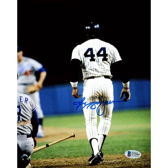 Reggie Jackson Autographed 8x10 Photo New York Yankees 1977 World Series 3rd Home Run Beckett BAS 177596