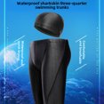thumbnail image 2 of Los bañadores impermeables de la piel del tiburón cinco de los hombres de los troncos de natación fijaron los troncos de natación del color sólido de los hombres, 2 of 6