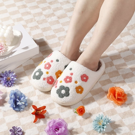 Busydd House Slippers for Woman Cozy Fashion Print Christmas Slippers Non Slip Closed Toe Winter Warm Ladies Slippers 6-6.5