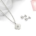 thumbnail image 4 of Regalos de cumpleaños Collar con colgante de plata Collar de joyería de Hello Kitty, 4 of 4