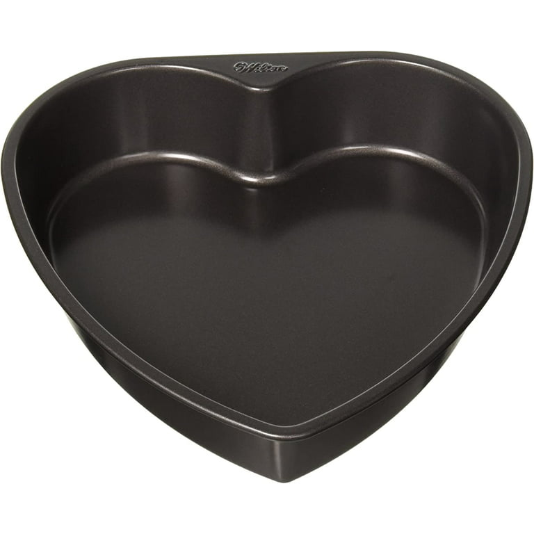Wilton 8 Heart-Shaped Cake Pan - WebstaurantStore