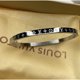 thumbnail image 3 of 2021 Nuevo Manguito De Nanograma Grabado Con El Icónico Patrón De Monograma Y Con Una Sola Pulsera, 3 of 4