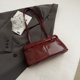 thumbnail image 2 of Bolso Transporte Punk Tote La en Axila, 2 of 9