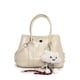 thumbnail image 4 of Bolso de mano tipo cubo de temperamento simple para mujer, versión coreana del bolso de hombro para viajar, bolso de mensajero de moda de nueva tendencia 2025, 4 of 4