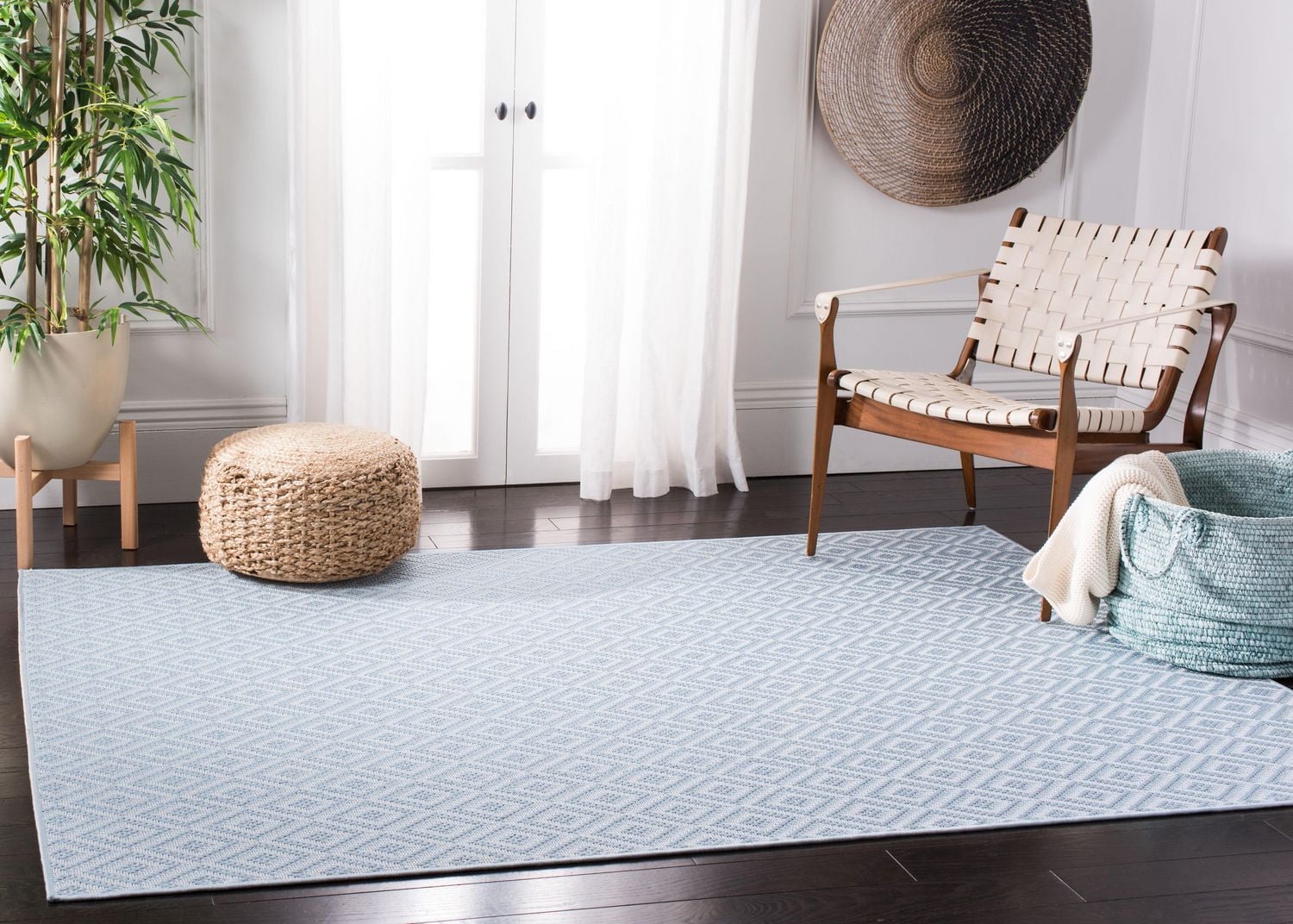 SAFAVIEH Bermuda Rio Geometric Indoor/Outdoor Area Rug