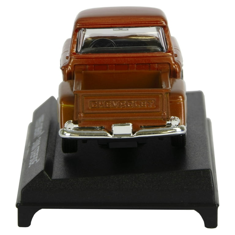 Motor Max American Classic 1955 Chevy 5100 Stepside Pick-Up