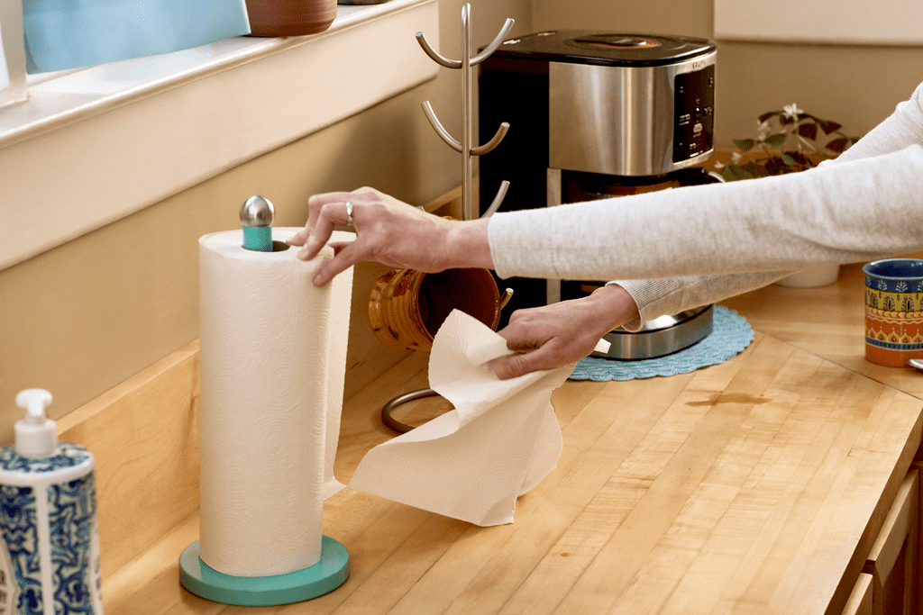 Sparkle Pick-A-Size Paper Towels, White, 2 Double Rolls = 4 Regular Rolls, 126 2-Ply Sheets Per Roll