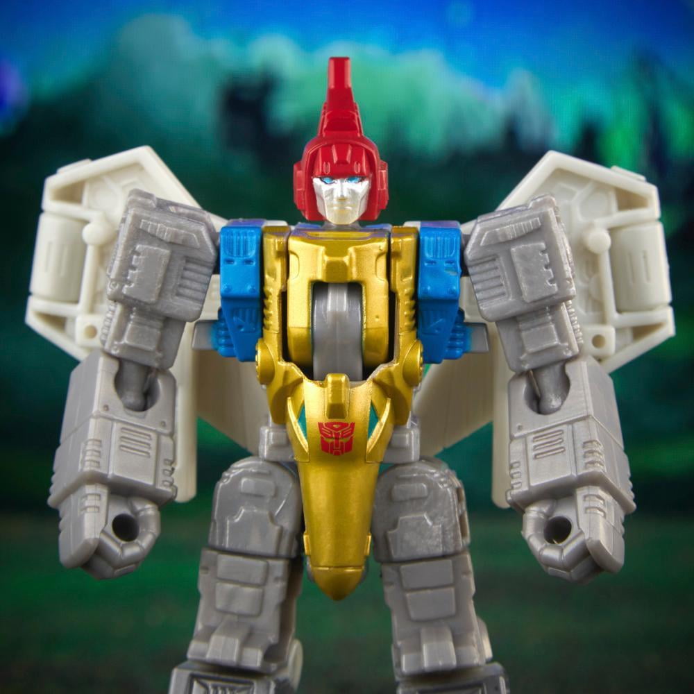 Transformers Legacy Evolution Converting Action Figure, Plastic Multicolor, 7.5'' x 3.75''