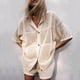 thumbnail image 4 of Conjuntos de Dos Piezas para Mujer: Top de Punto con Botones y Pantalones Cortos de Crochet, Conjuntos Casuales de Verano. Albaricoque M, 4 of 5
