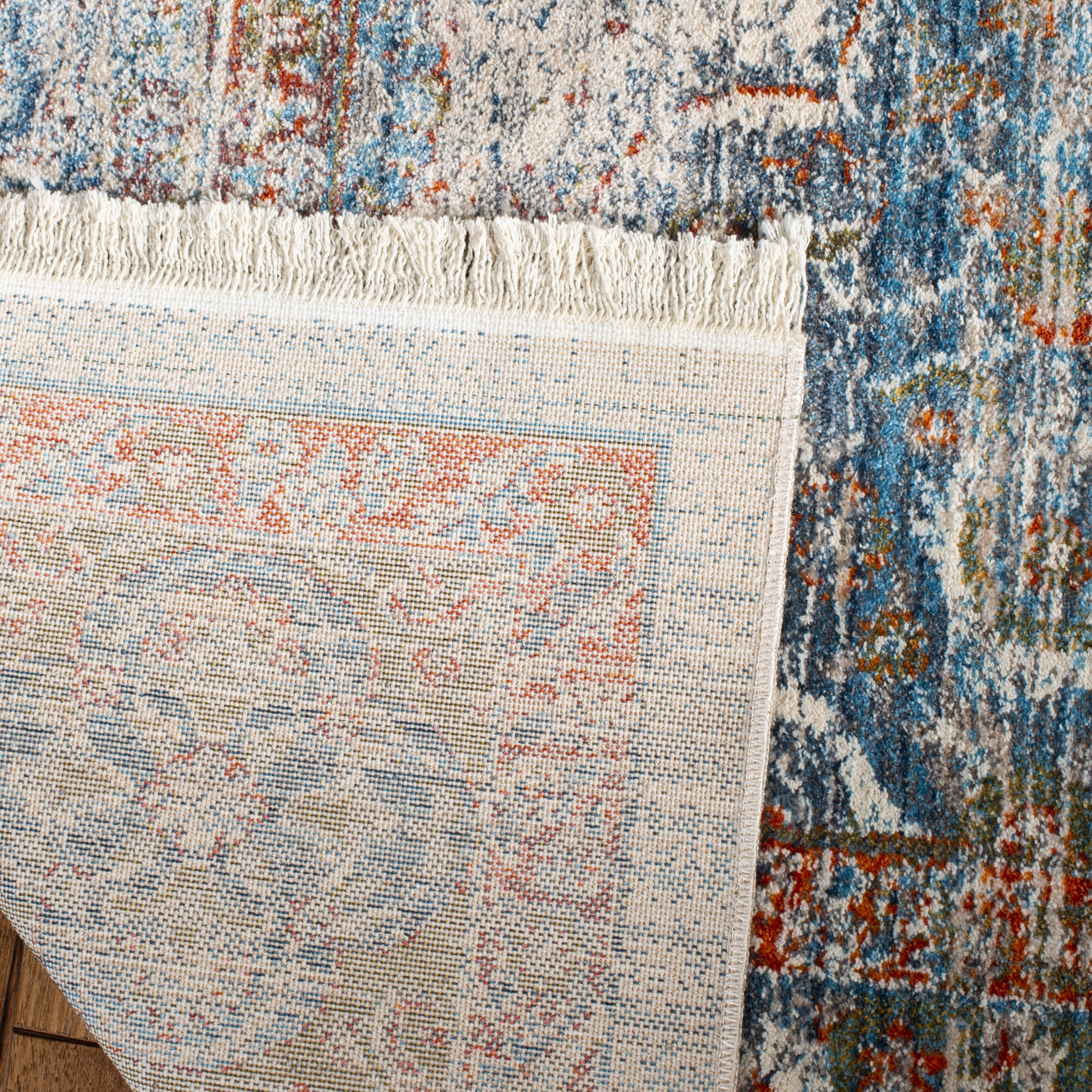 SAFAVIEH Vintage Persian VTP483B Beige / Blue Rug