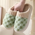 thumbnail image 4 of Zapatillas de felpa con perforaciones, zapatos de mujer para el hogar, otoño e invierno, antideslizantes, para interiores, zapatillas de suela gruesa para el hogar, zapatillas de algodón, 4 of 6