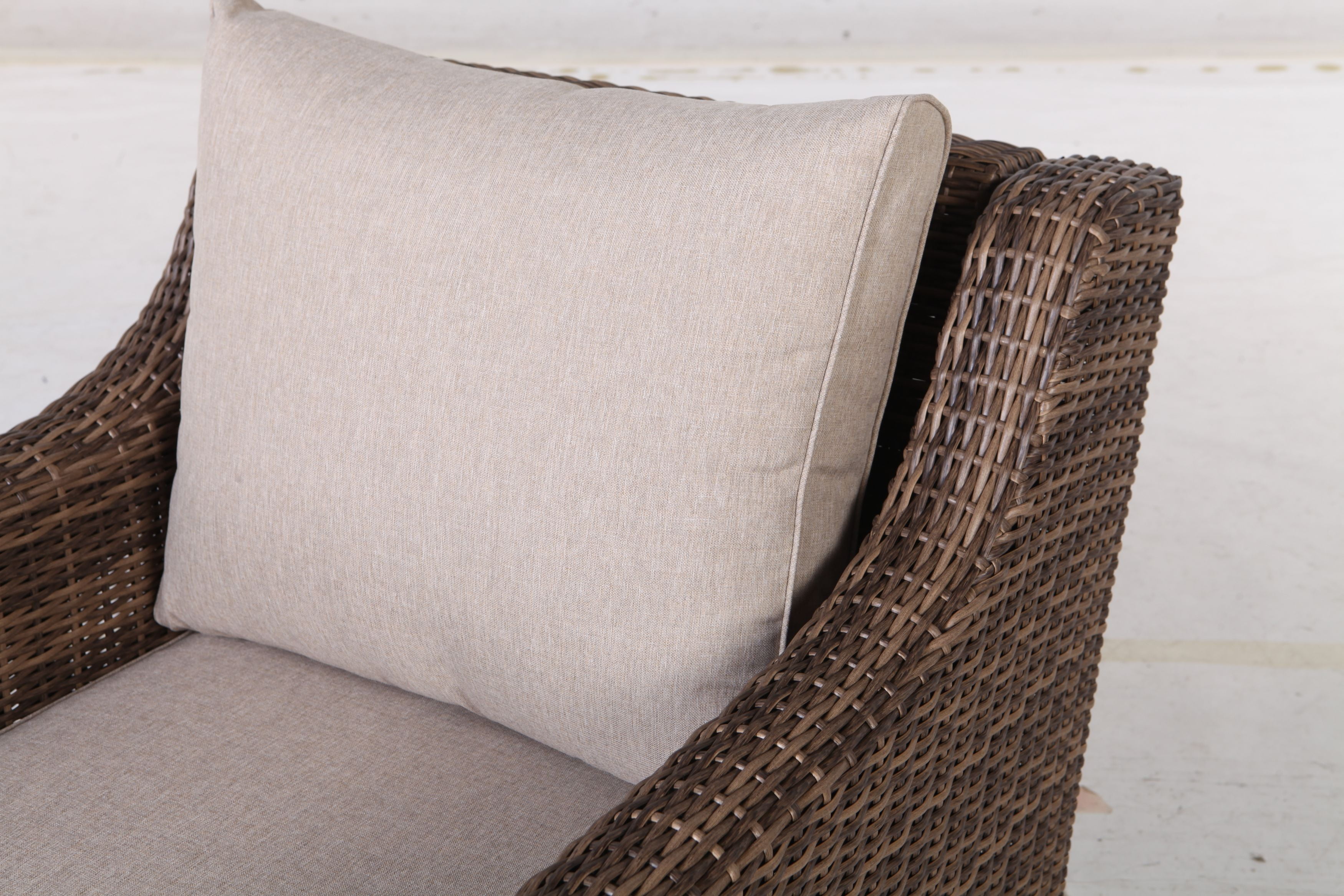 Better Homes and Gardens Hawthorne Park 4-Piece Sofa Outdoor Seating Set, Brown