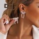 thumbnail image 2 of Pendientes de lazo de Navidad para mujer, pendientes de lazo de diamantes de imitación, pendientes de lazo de perlas de bola roja, pendientes de Navidad, regalos de Navidad para mujeres y niñas, 2 of 5