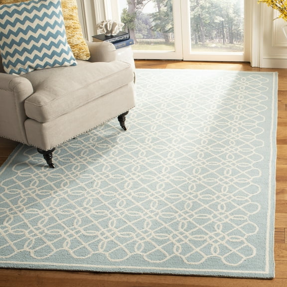 SAFAVIEH Chelsea Sorrel Geometric Wool Area Rug, Blue/Ivory, 3'9" x 5'9"