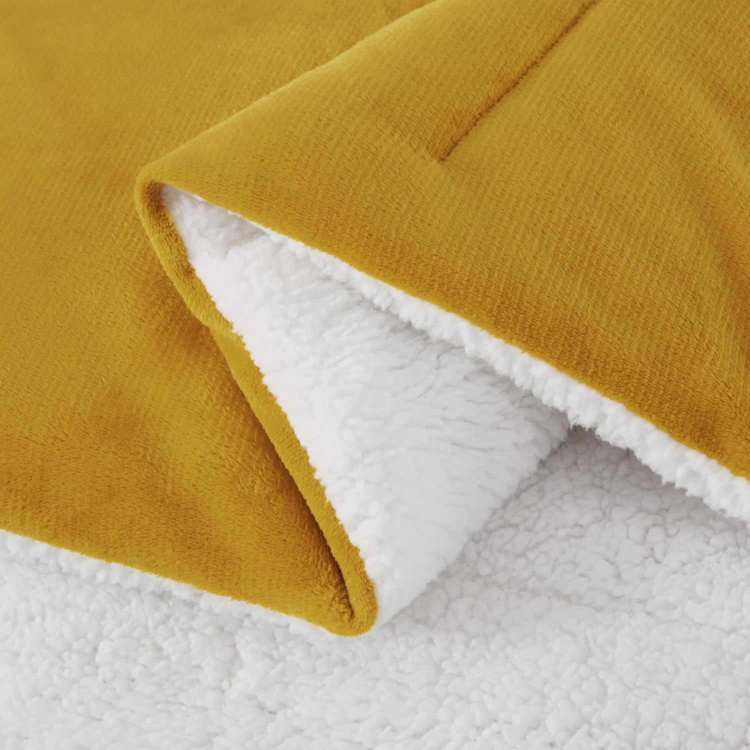 Chezmoi Collection Ultra-Soft Micromink Sherpa Queen Size Comforter Set with 2 Pillow Shams, Reversible Plush Bedding Comforter 3-Piece, Mustard Yellow
