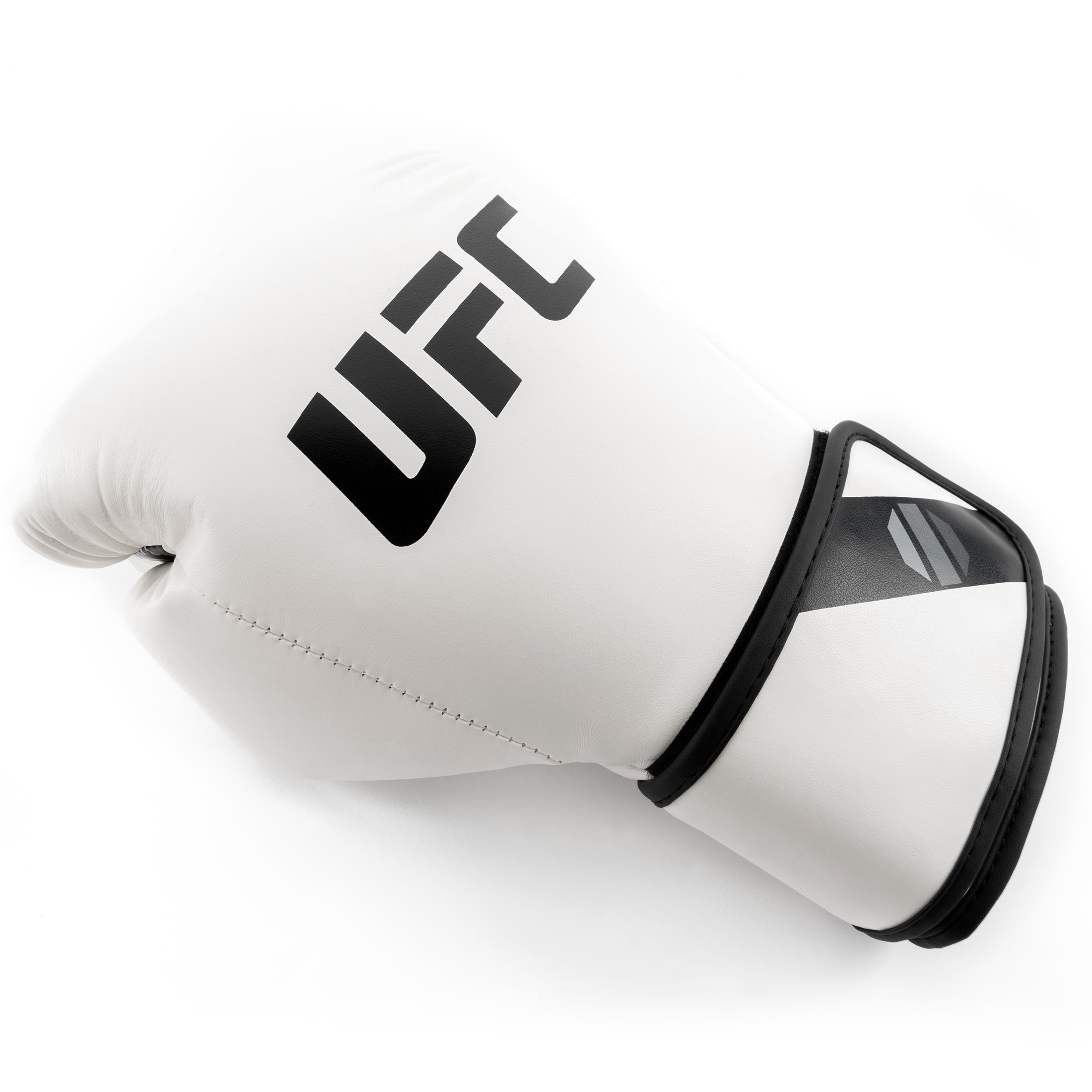 UFC Youth Fitness Training Gloves - 6oz, White - Durable Cardio Boxing Gloves, Ideal for Bag Work, Mitts, Kickboxing & Home Fitness