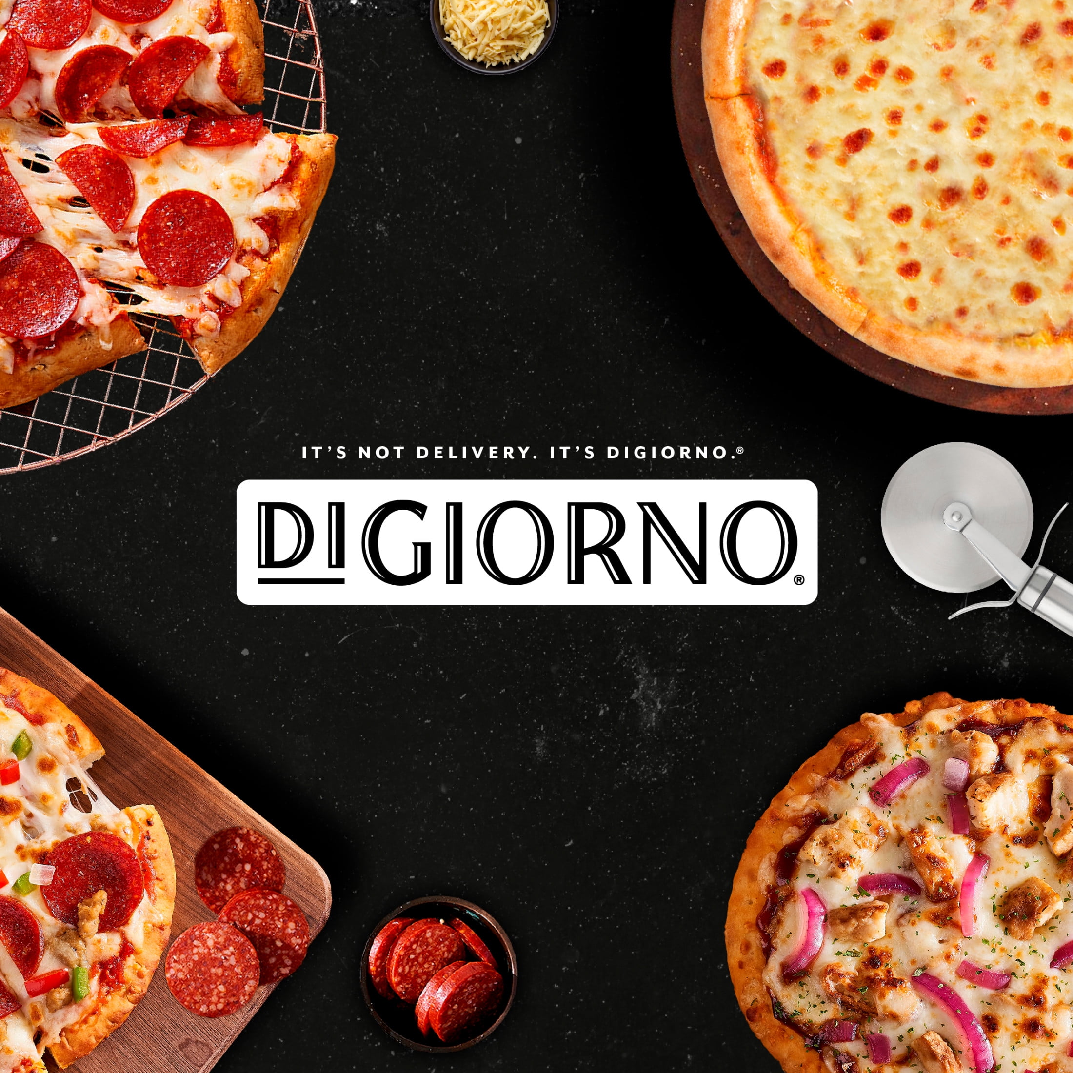 DiGiorno Cheese and Pepperoni Pizza, 17.3 oz (Frozen)