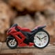 thumbnail image 4 of Reloj despertador con forma de motocicleta, de sobremesa, para despertarse, modelo premiado, color rojo, 4 of 7