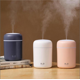 thumbnail image 3 of Mini humidificador fresco y colorido, humidificador de escritorio personal USB para automóvil, sala de oficina, dormitorio, etc. Apagado automático, 2 modos de niebla, súper silencioso. (Rosa) ShuxiuWang 9024715135421, 3 of 5