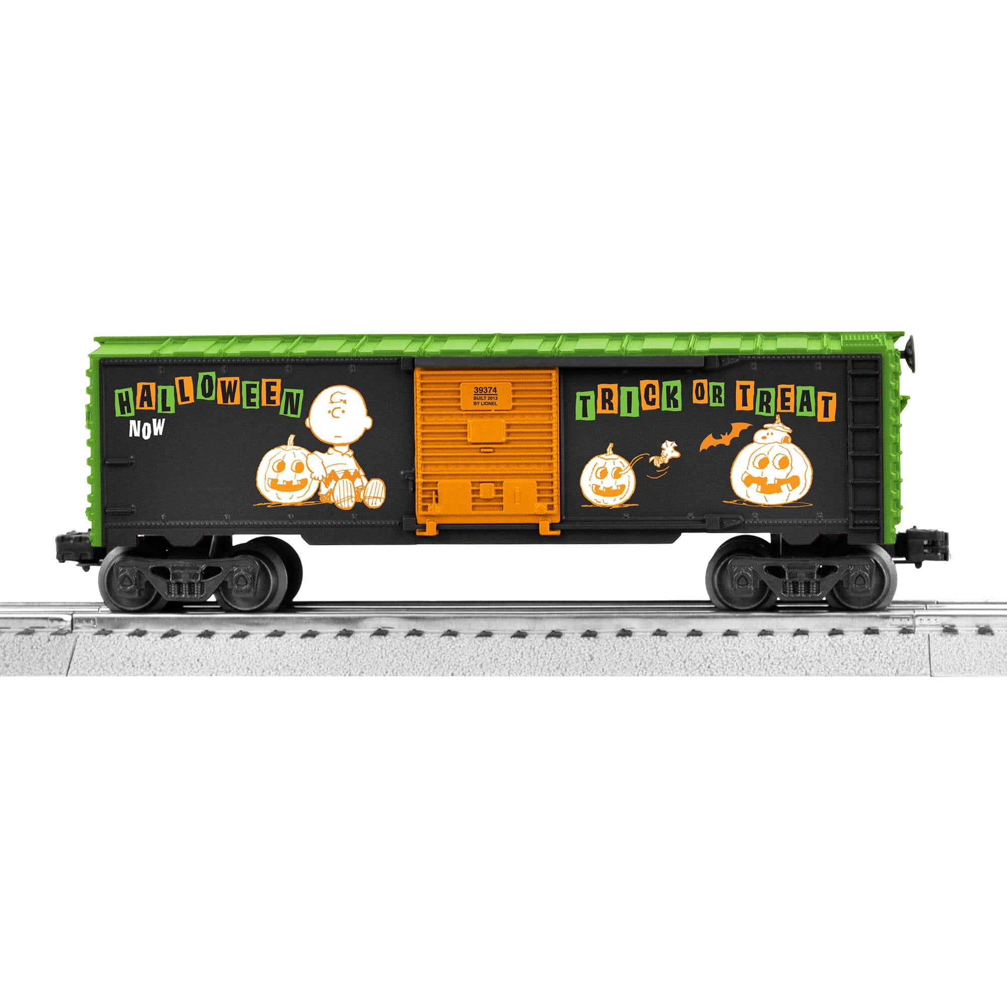 lionel peanuts halloween train set