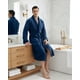 thumbnail image 5 of Bata de Baño NY Threads de Felpa de Lujo para Hombre Azul Marino Talla L-XL, 5 of 6