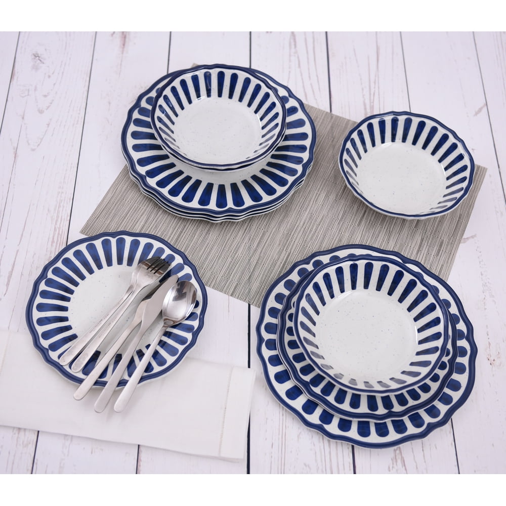 Mainstays Outdoor Melamine Country Classic Dinnerware Set, 12 Piece