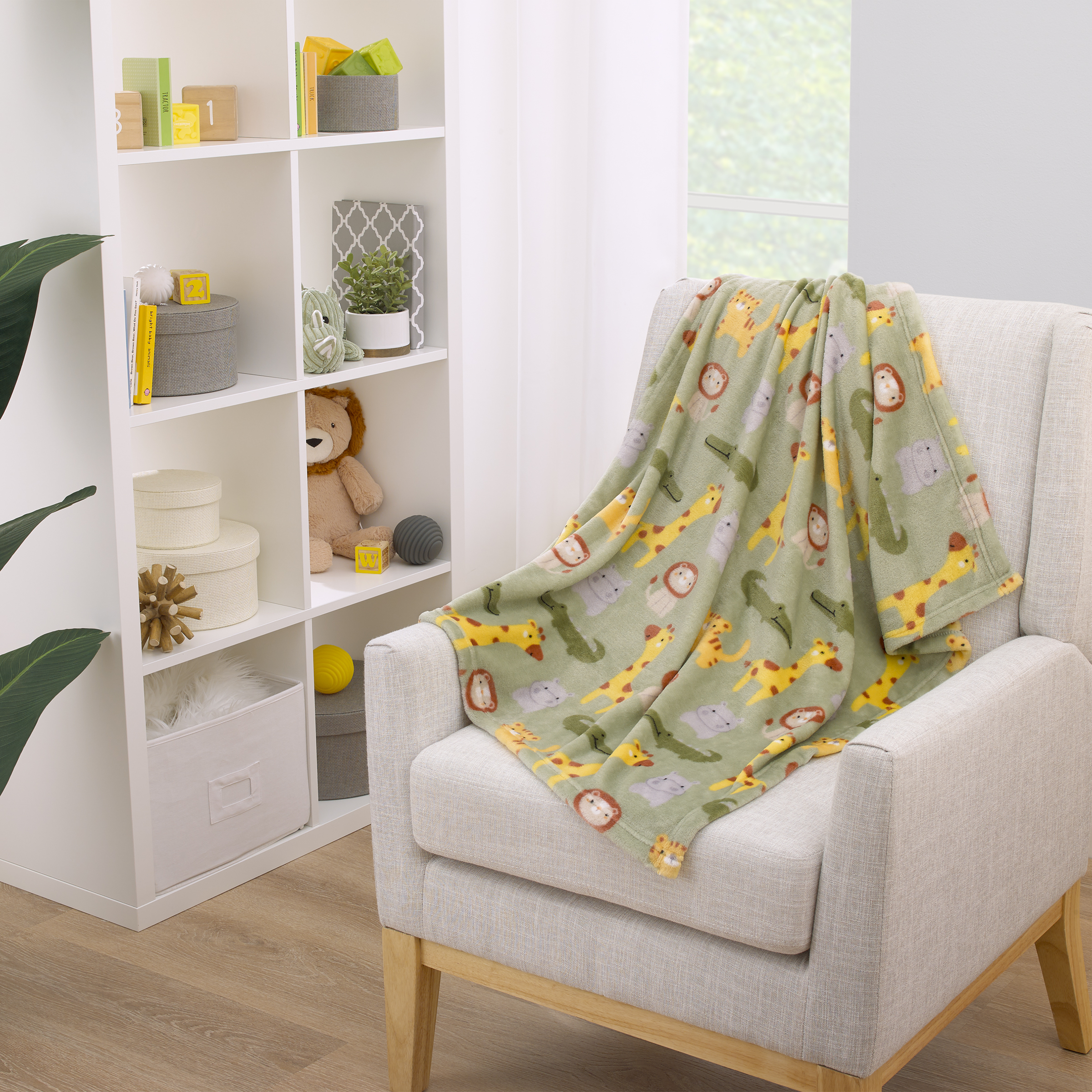 (Paquete de 3) Manta de bebé súper suave de felpa Parent's Choice impresa de selva verde, 30" x 36", unisex para infantes 3