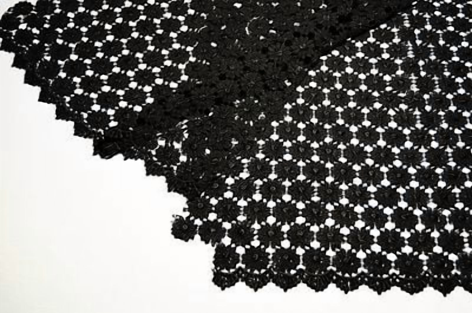 Lily 37" Daisy Venice Lace Fabric All Over Both Side Scalloped Edge 9 colors