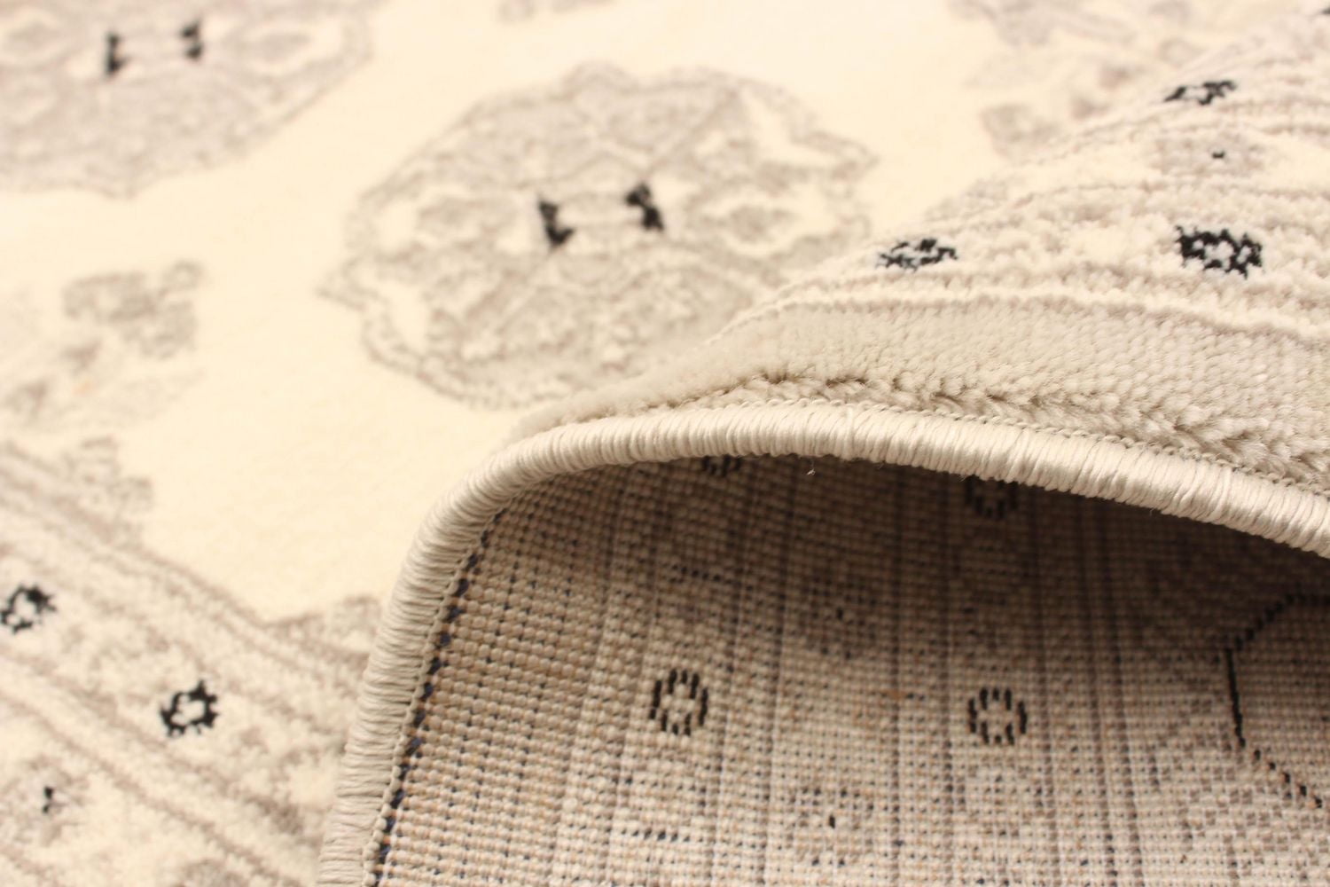 Tekke Oriental Area Rug for Living Room