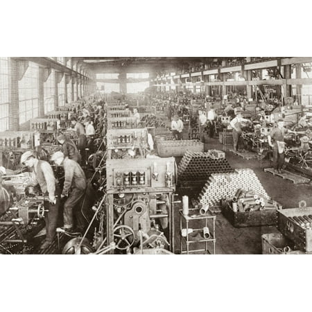 Wwi Munitions Plant C1917 Npaid Volunteer Workmen Turning Out Shells At The Bethlehem Steel Works To Send To France During World War I Photograph C1917 Poster Print by Granger (Best Way To Send Photos)